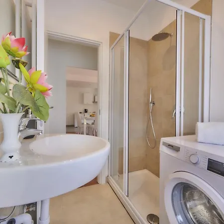 Casa Iris Appartamento Varenna